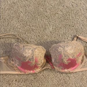 Victoria Secret Bra